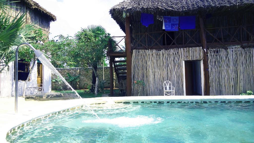 Diani Hostel Diani Beach Exterior photo